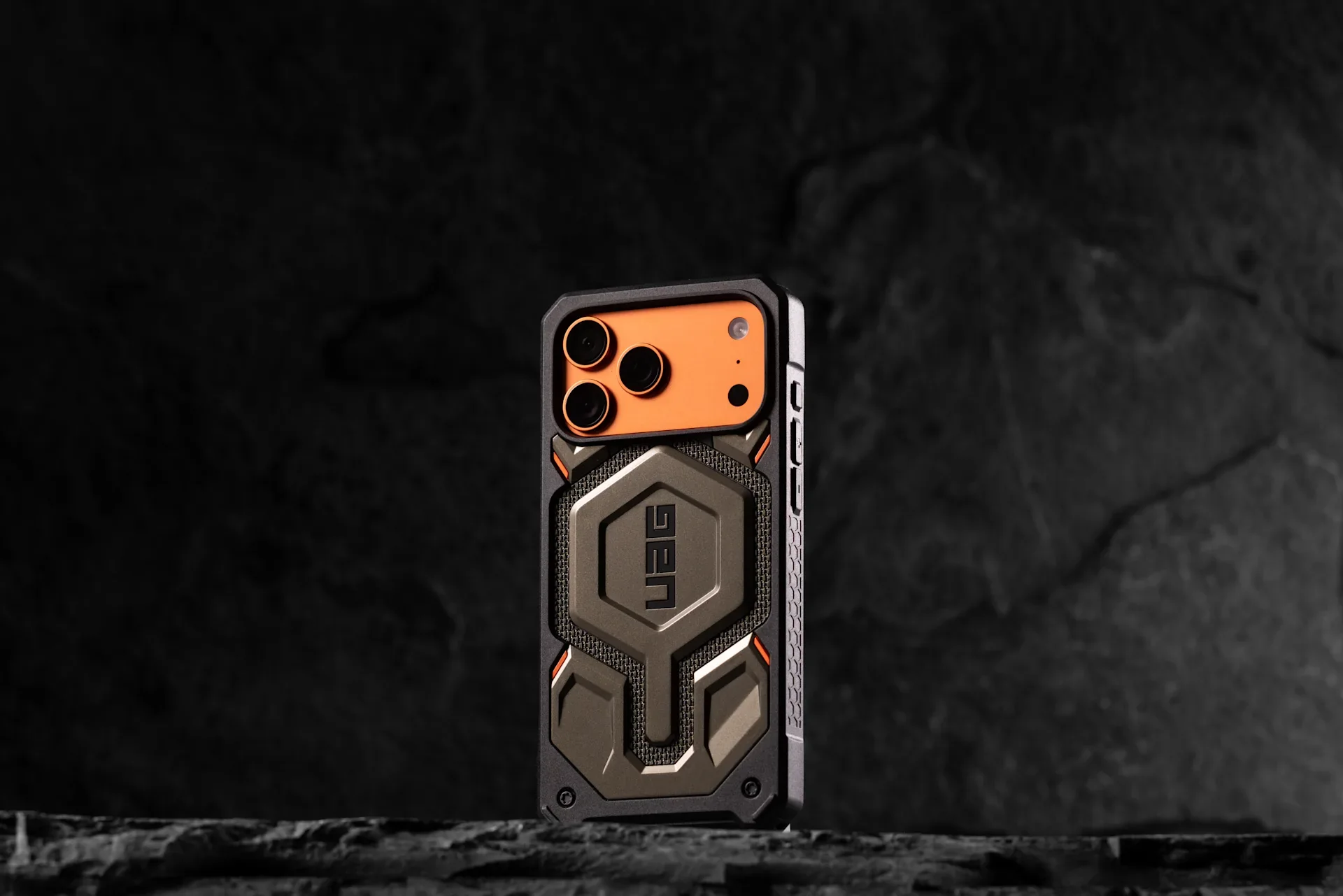 Capa UAG iPhone 17 Pro Max Monarch Pro Kevlar Element Green - Image 10